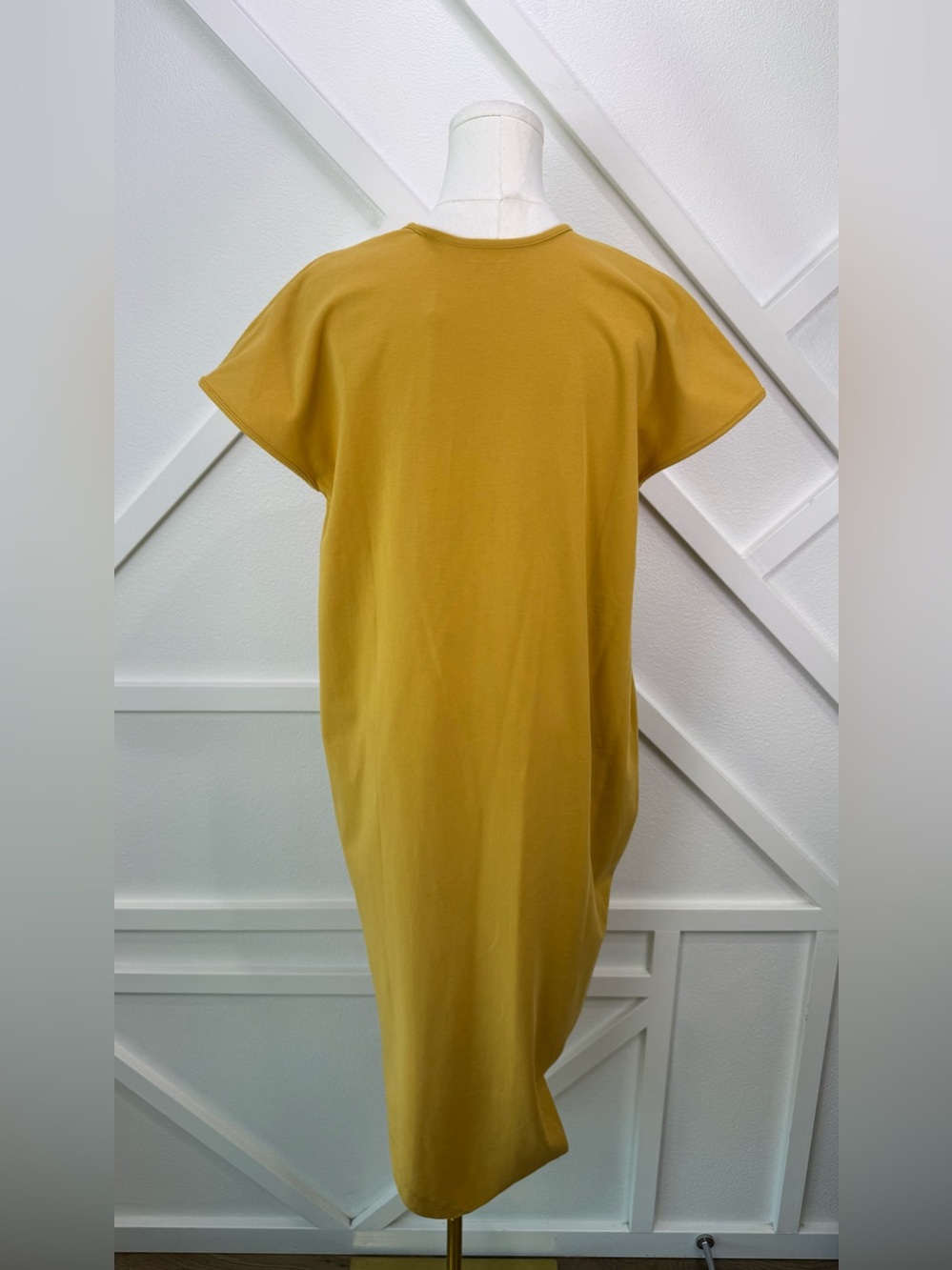 NWT Universal Standard Iconic Geneva V-Neck Dress In Honey Mustard Size XS US L - Picture 7 of 13